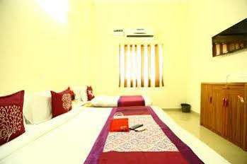 Capital O 10546 Parkway Inn Chennai Exterior foto