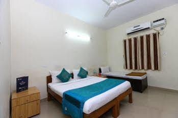 Capital O 10546 Parkway Inn Chennai Exterior foto