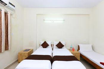 Capital O 10546 Parkway Inn Chennai Exterior foto
